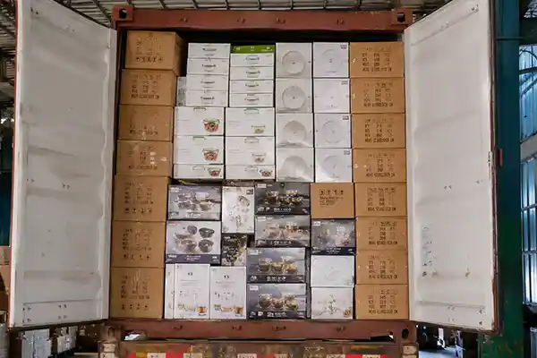 mixed glassware container order with multiple SKUs