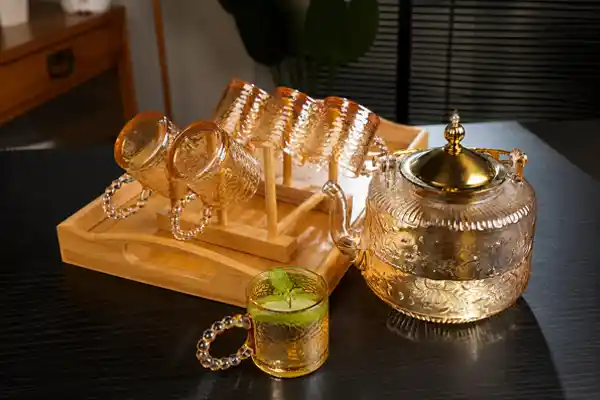 Mixed glassware storage