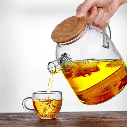 Glass Pitcher with Bamboo Lid
